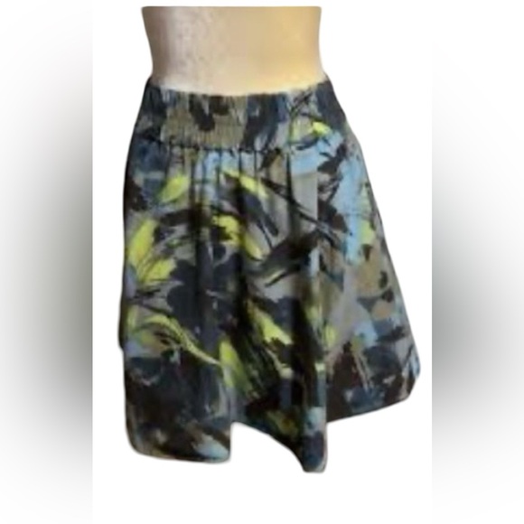 LONDONJEAN A-Line Full Skirt Women’s Size Medium. - Picture 1 of 5